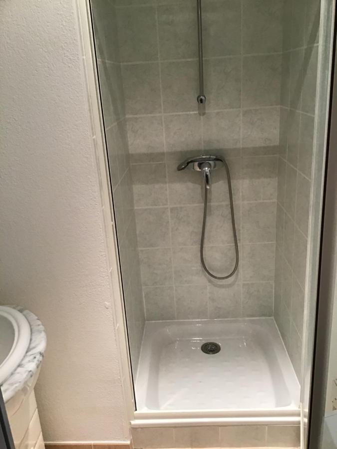 Appartement 3 Min A Pied Du Centre D'Uzes Parking Piscine Eksteriør bilde