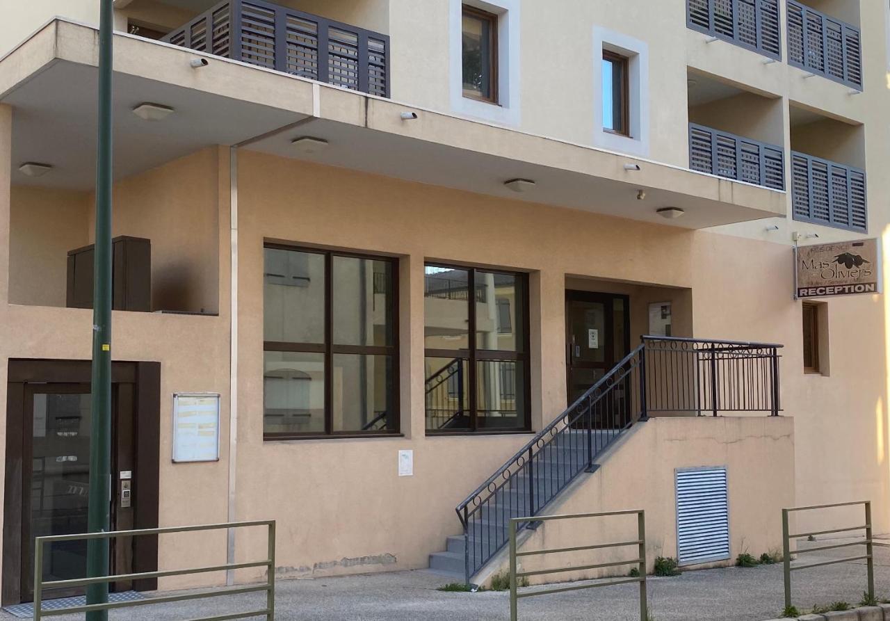 Appartement 3 Min A Pied Du Centre D'Uzes Parking Piscine Eksteriør bilde
