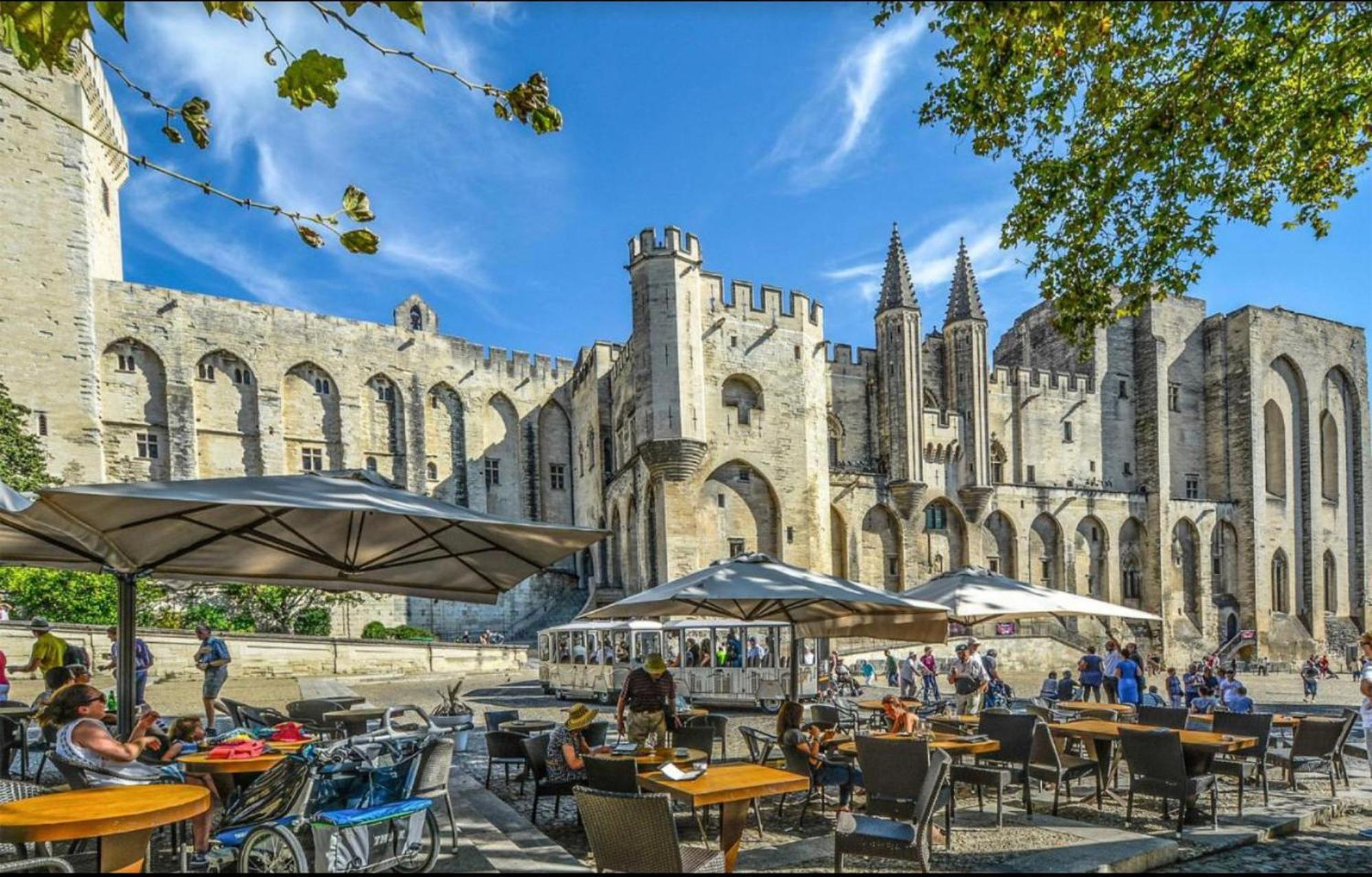 Appartement 3 Min A Pied Du Centre D'Uzes Parking Piscine Eksteriør bilde